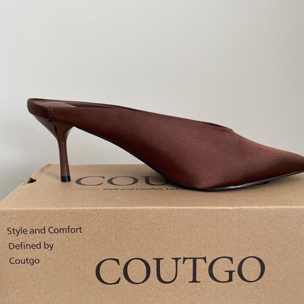 NIB Kitten Heel Mules - Picture 2 of 6
